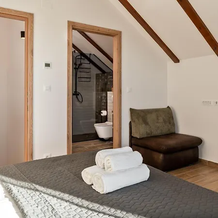 Villa Stella - Wellness With A Swimming Pool, Hot Tub And Sauna Ravna Gora