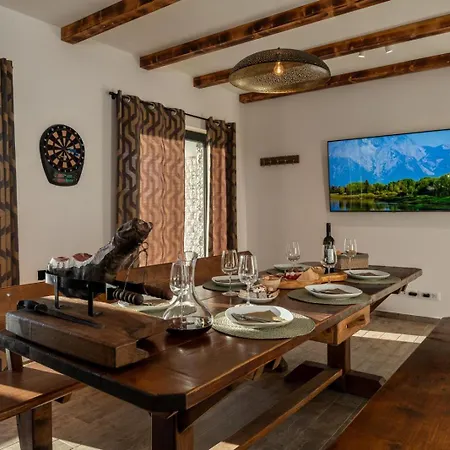 Stella - Wellness With A Swimming Pool, Hot Tub And Sauna *