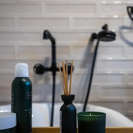 Villa Stella - Wellness With A Swimming Pool, Hot Tub And Sauna *